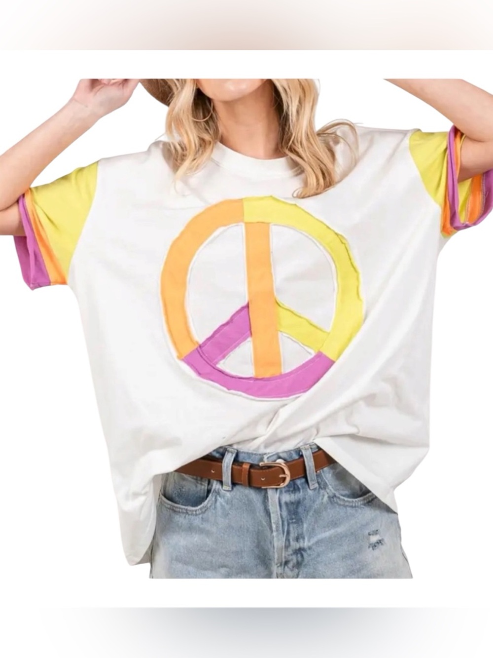 NEW Sage & Fig peace sign appliqué top oversized